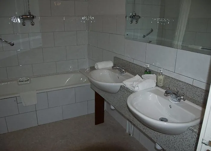 ゲストハウス House 4*